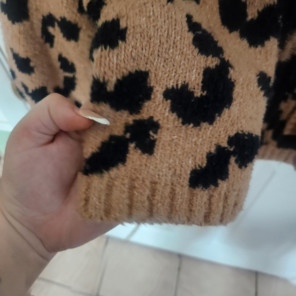 Leopard Print Cardigan Sweater - Picture 3 of 5